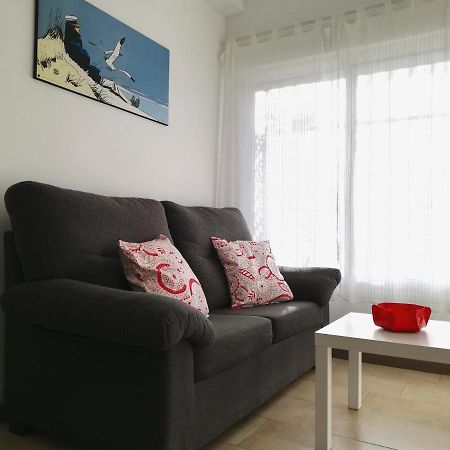 Verdemar Apartment With Sea View And Garden Нерха Екстер'єр фото