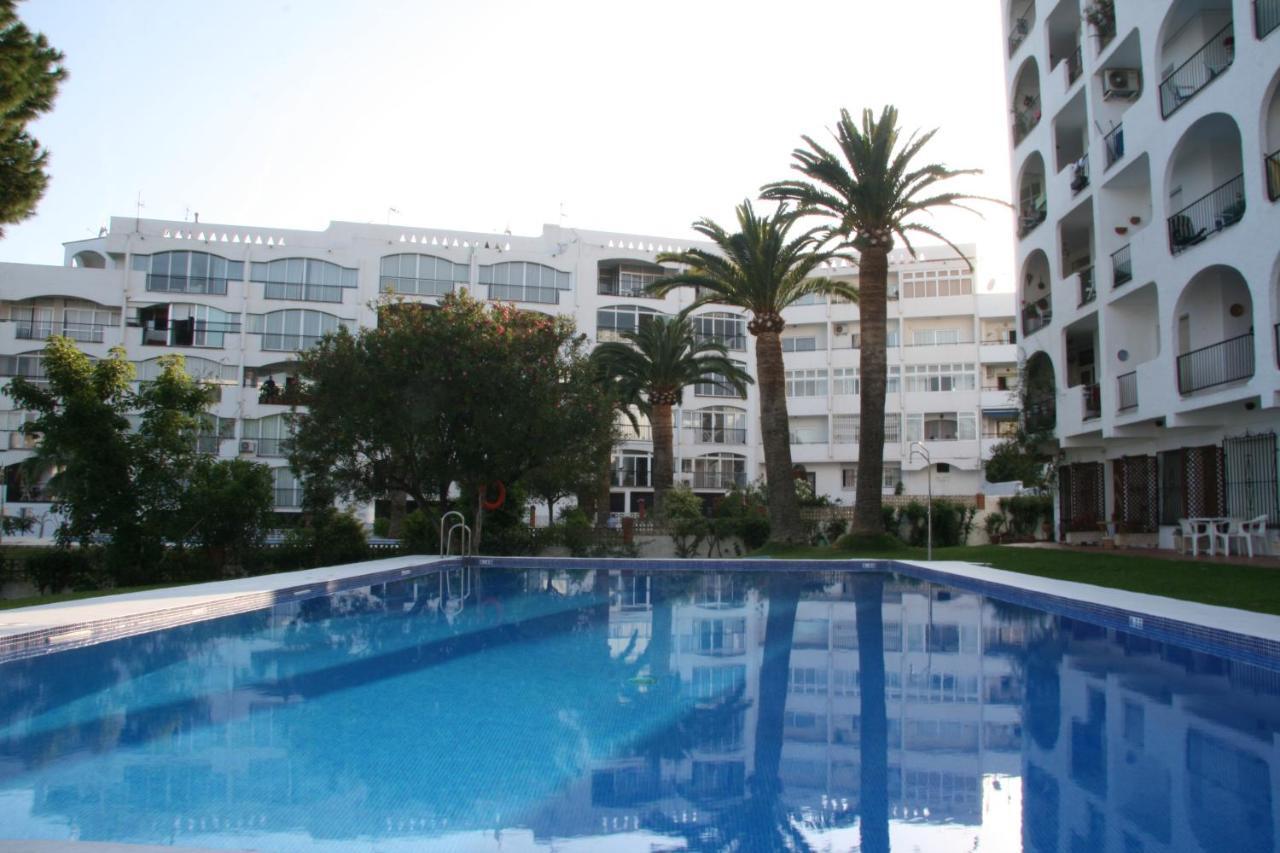 Verdemar Apartment With Sea View And Garden Нерха Екстер'єр фото